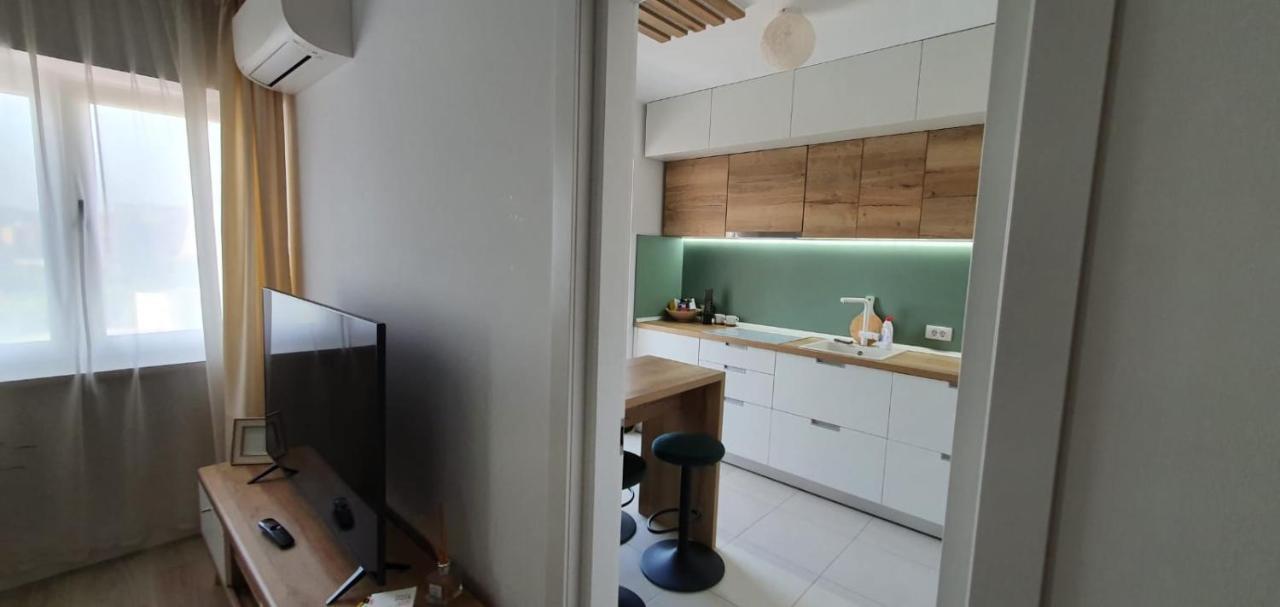 ياش Lara 65 - Cozy & Modern Apartment @ Conest المظهر الخارجي الصورة